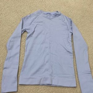 Lululemon long sleeve workout top